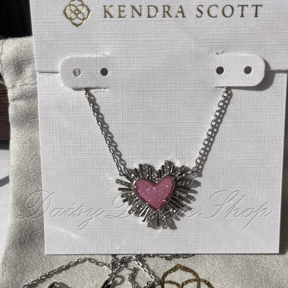 ✨New Dolly Parton x Kendra Scott Ari Heart Silver Plated Necklace Pink Drusy 🩷